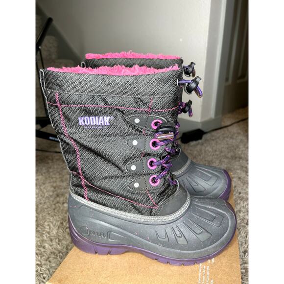 Kodiak Winter boots size 4 - Picture 7 of 7